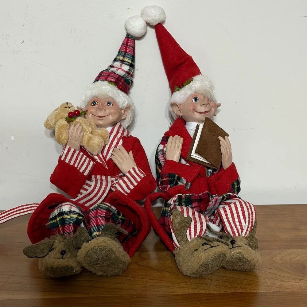 Raz Imports Christmas Elf Shelf Sitter Set Red Plaid Pajamas‎ Moose Slippers NWT